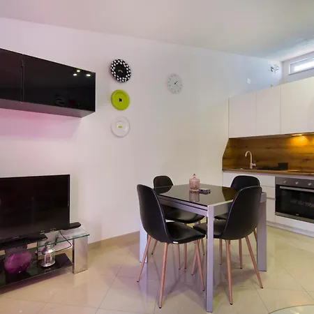 Masuni Apartment *